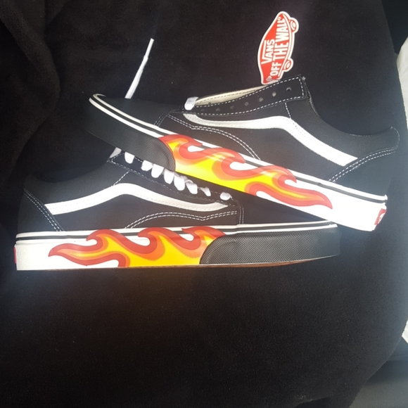 vans flame cut out old skool